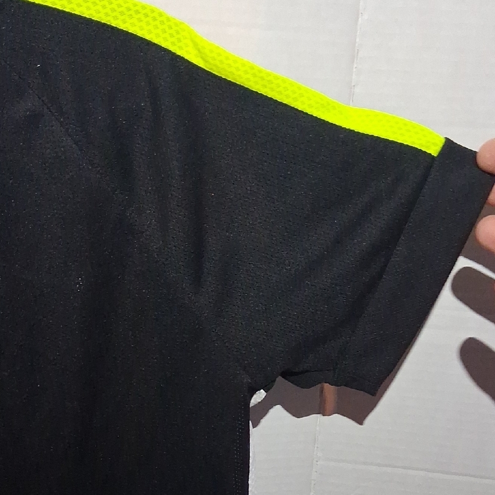 Nike Kids Black Jersey with Neon Yellow Accents - Picture 11 of 13